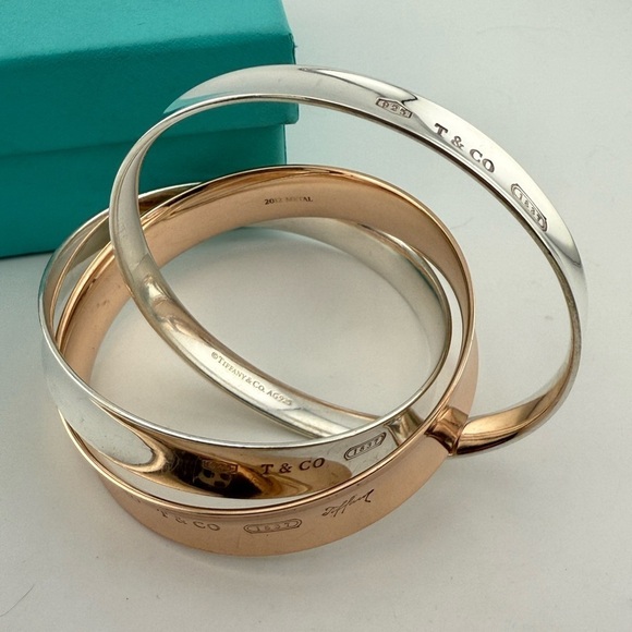 SUPER RARE Tiffany & Co. 1837 Interlocking Rubedo & Silver Bangles Bracelet - Picture 9 of 12